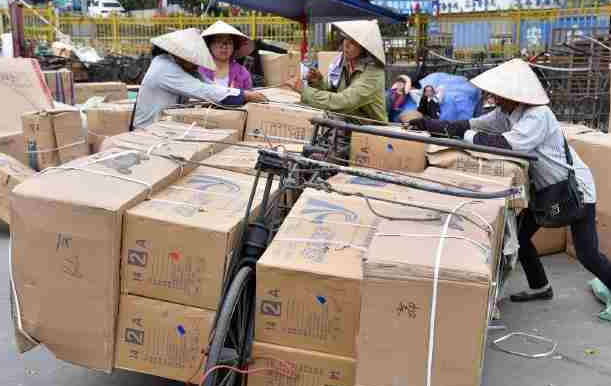 美国将对越南做出百亿处罚，没想到却助攻中国