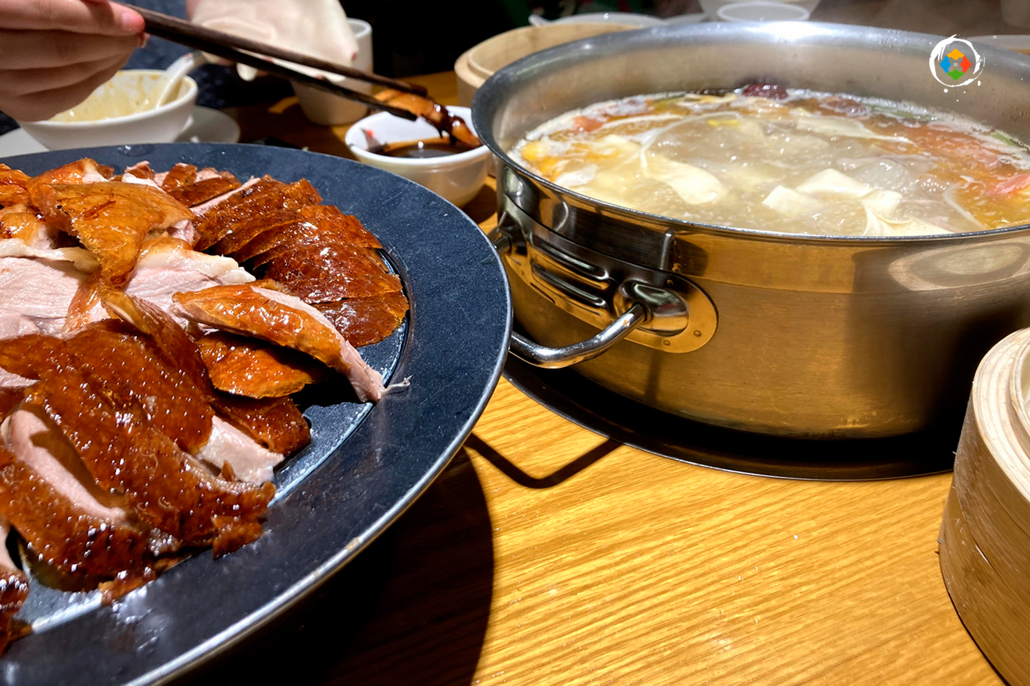 就地过年，外地人在重庆吃什么年夜饭？火锅只是基础，花样真的多