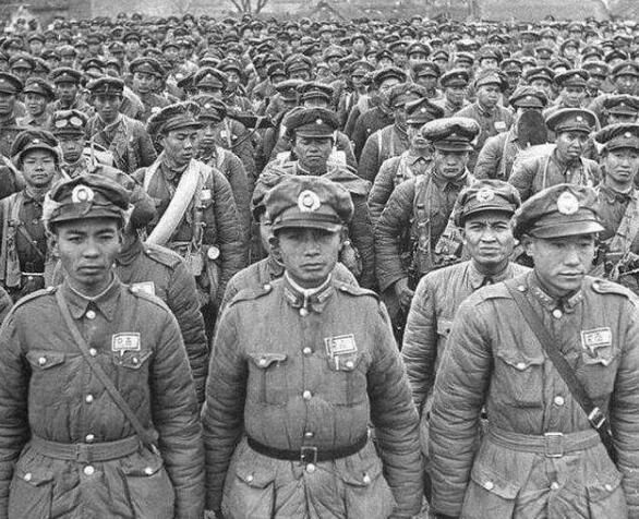 解放海南岛时，林彪反复请求海空军参战，毛主席为何不批准？