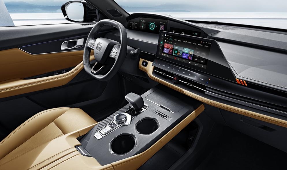 比冠道、星越L还大，长安这款2.0T中型SUV才买15万