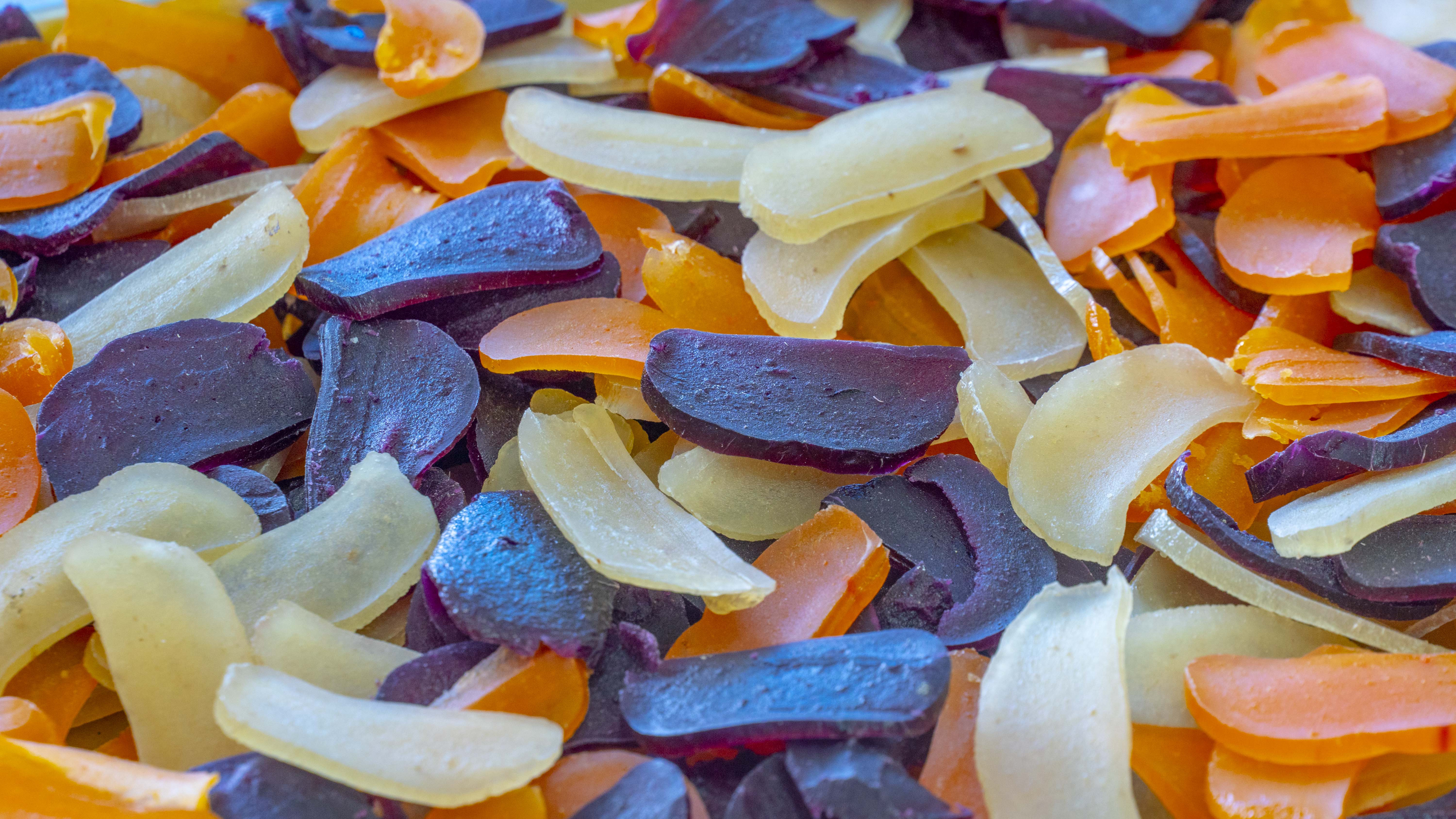 自製三色薯片，不用土豆，南方特色做法，又酥又脆，比買的好吃