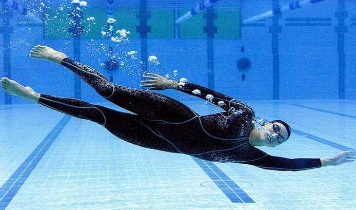 Begin from fountainhead, say how to become a pure assassin in game