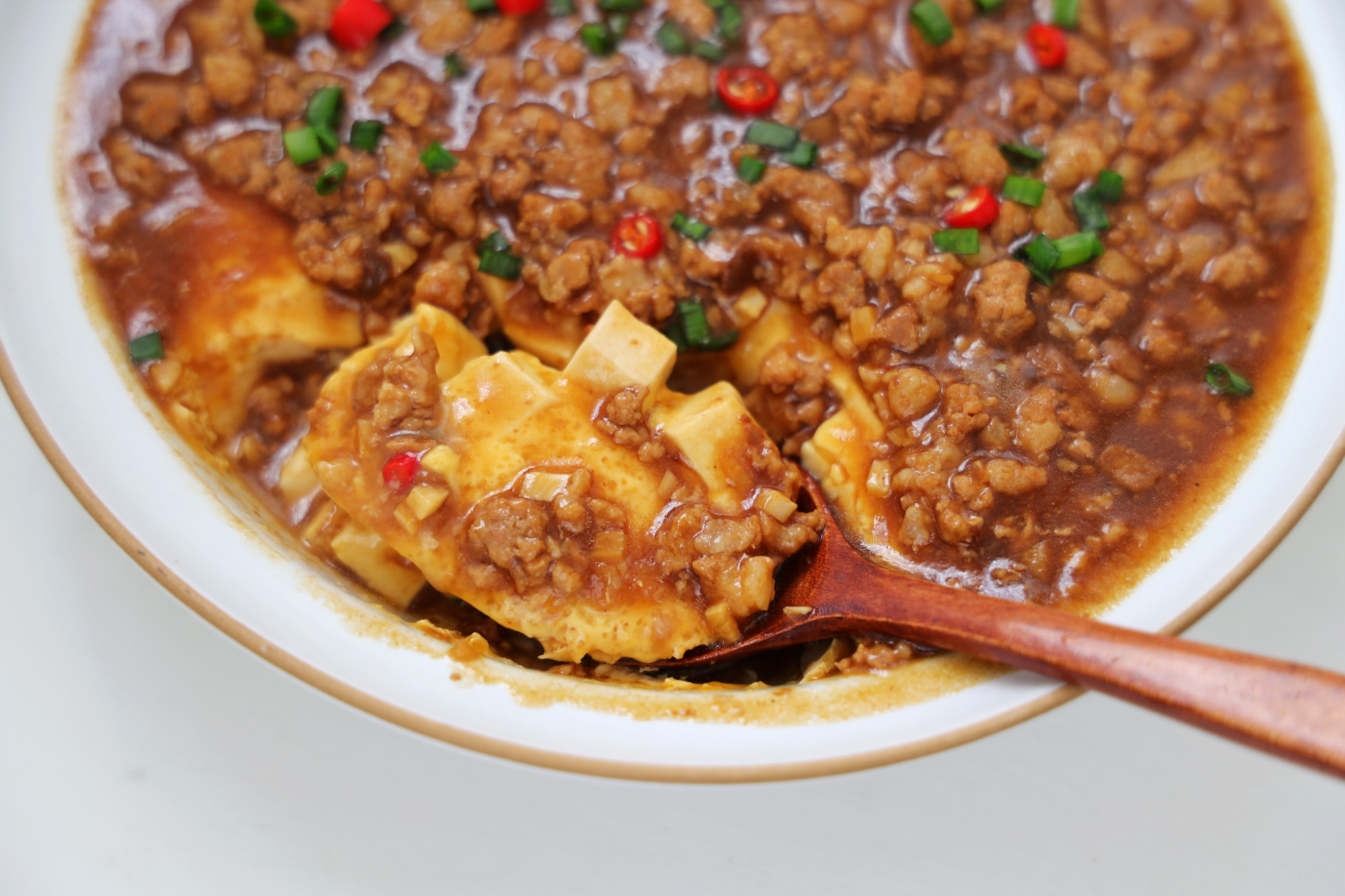 適合冬天吃的一道菜，營養豐富，做法簡單，而且孩子老人都愛吃