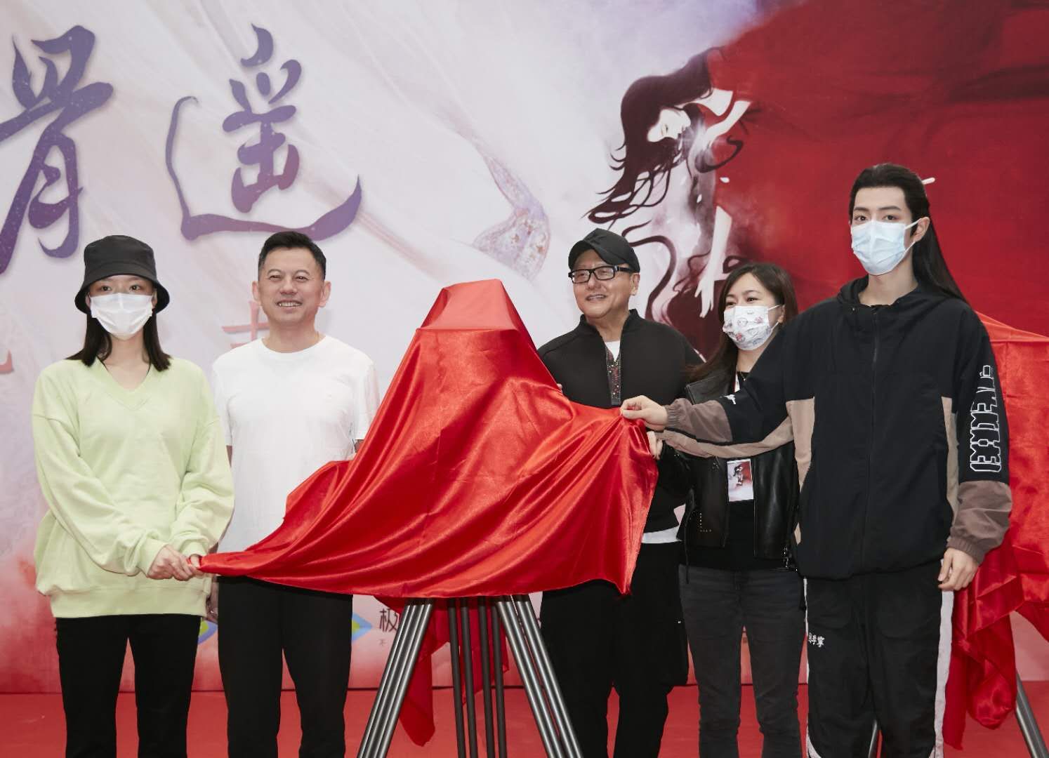 Xiao Zhanxin drama decides makeup road to be poured out of fully, does Bai Yi wave wave to be had to explode by assist? 