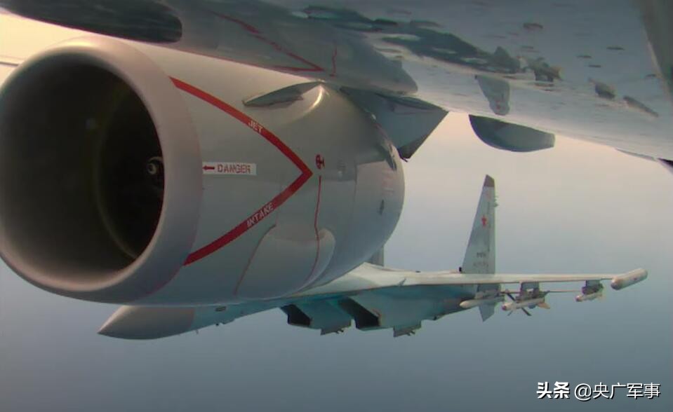 打砸抢烧乱成一锅粥，老美还四处秀肌肉！真的