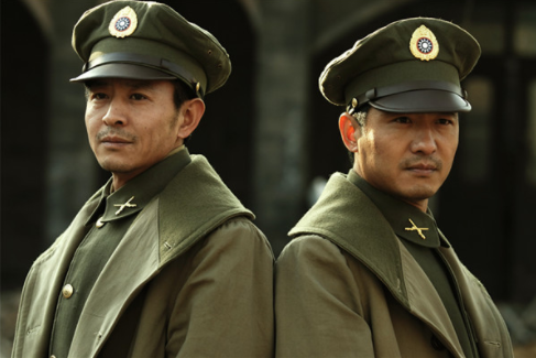 弟弟获东京影帝，哥哥凭《伪装者》走红，却无