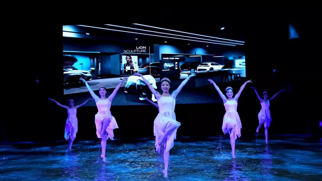 两百多年的老品牌换新颜，东风标致不止变了个Logo那么简单