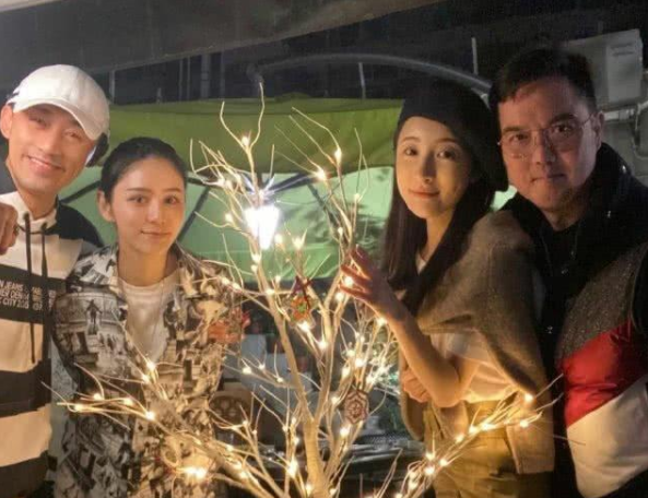 TVB男神新劇被指太老，妻子素顏很美，舊愛可能與富三代明年結(jié)婚