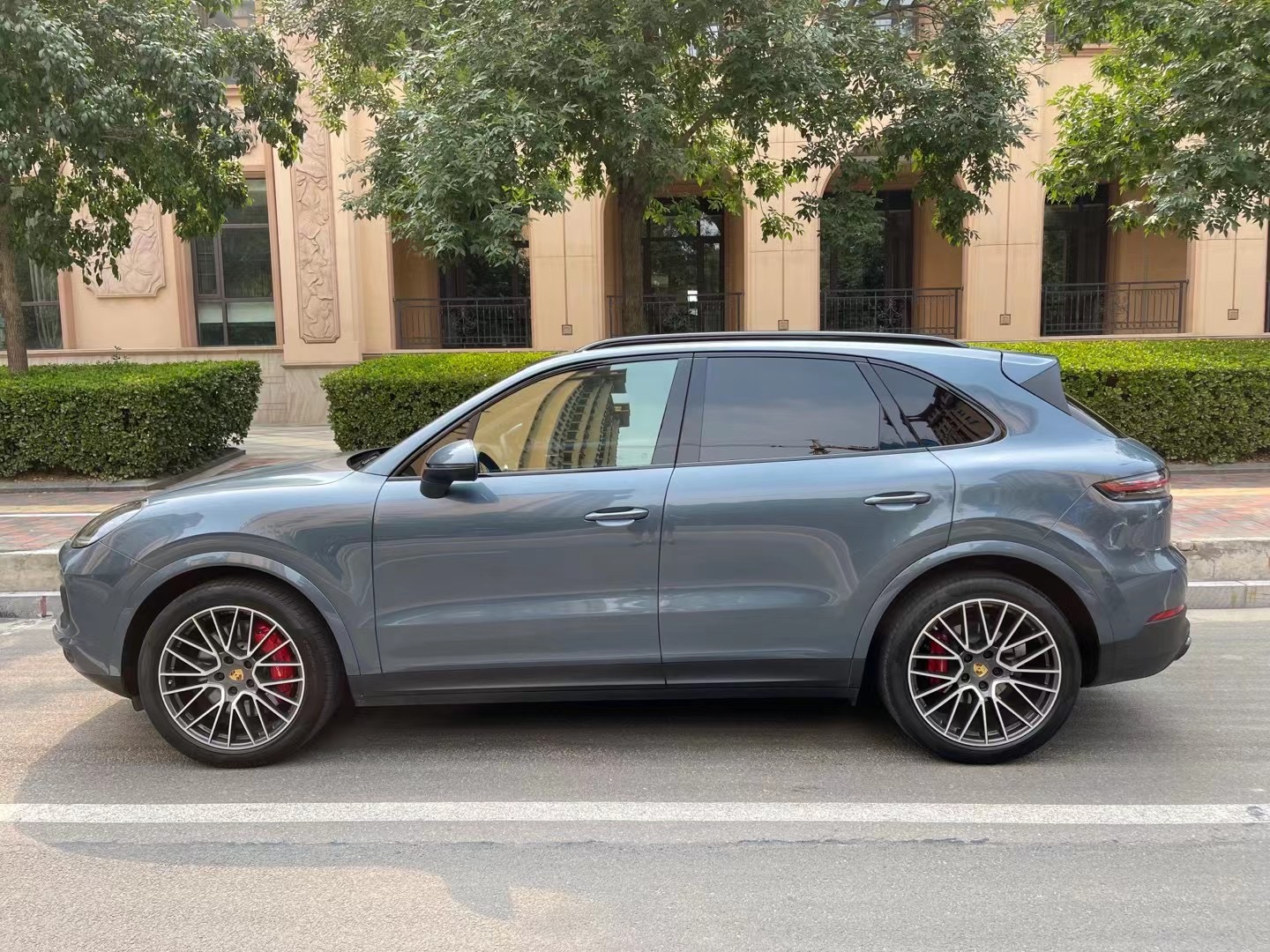 石家庄18年保时捷卡宴s精品二手车