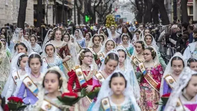 小语种文化 | 西班牙人用这个节日来迎接春天