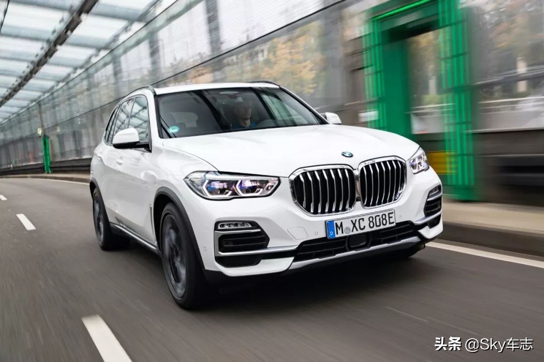 试驾全新X5 xDrive45e：它是混动SUV中最值得入手的吗？