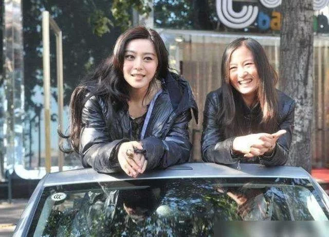 范冰冰出事后陷入低谷！这三人仍对她不离不弃