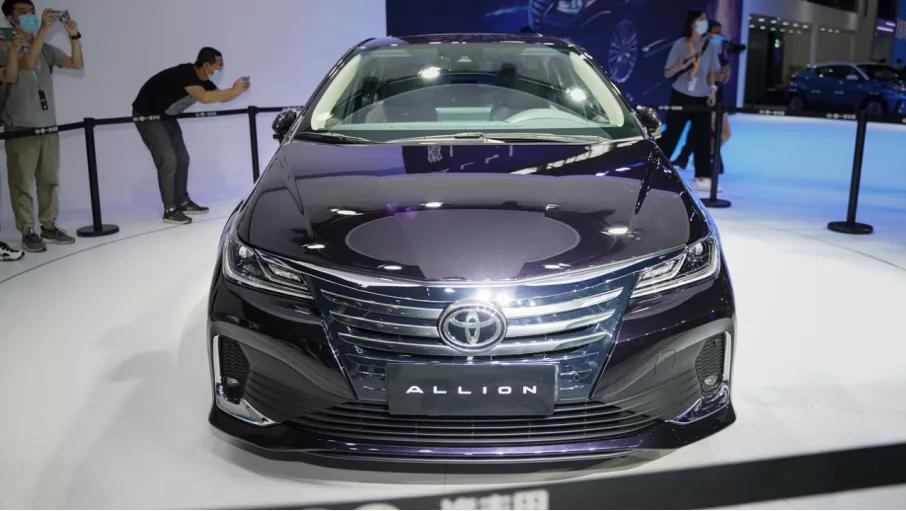 汉兰达不再独领风骚，卡罗拉、雷凌后哪款丰田车型能封神？