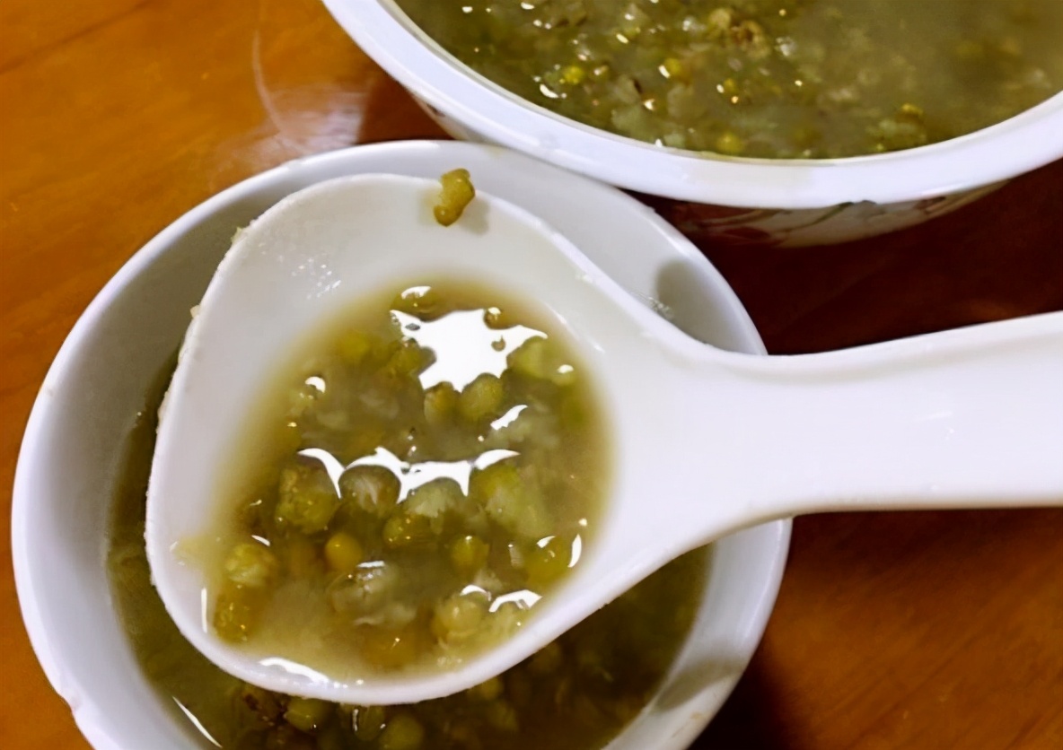 煮綠豆湯，總是耗費太長時間怎麼辦？ 學會一個妙招，十分鐘煮好