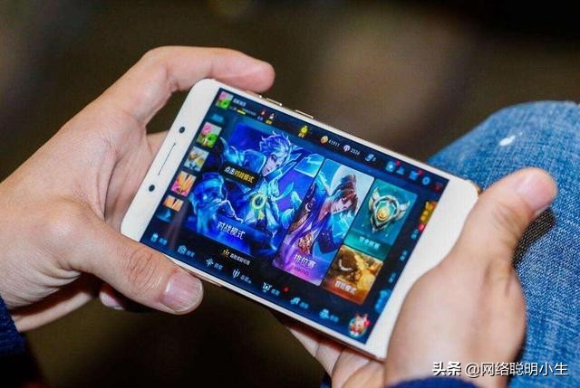 中国新首富诞生！财富暴涨800亿，他的财富比马云还多出475亿