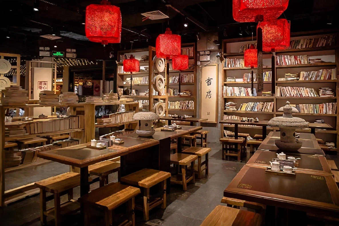 跨界营销如何玩出新花样？靠一碗面连开300多家店，深圳腾抢着投