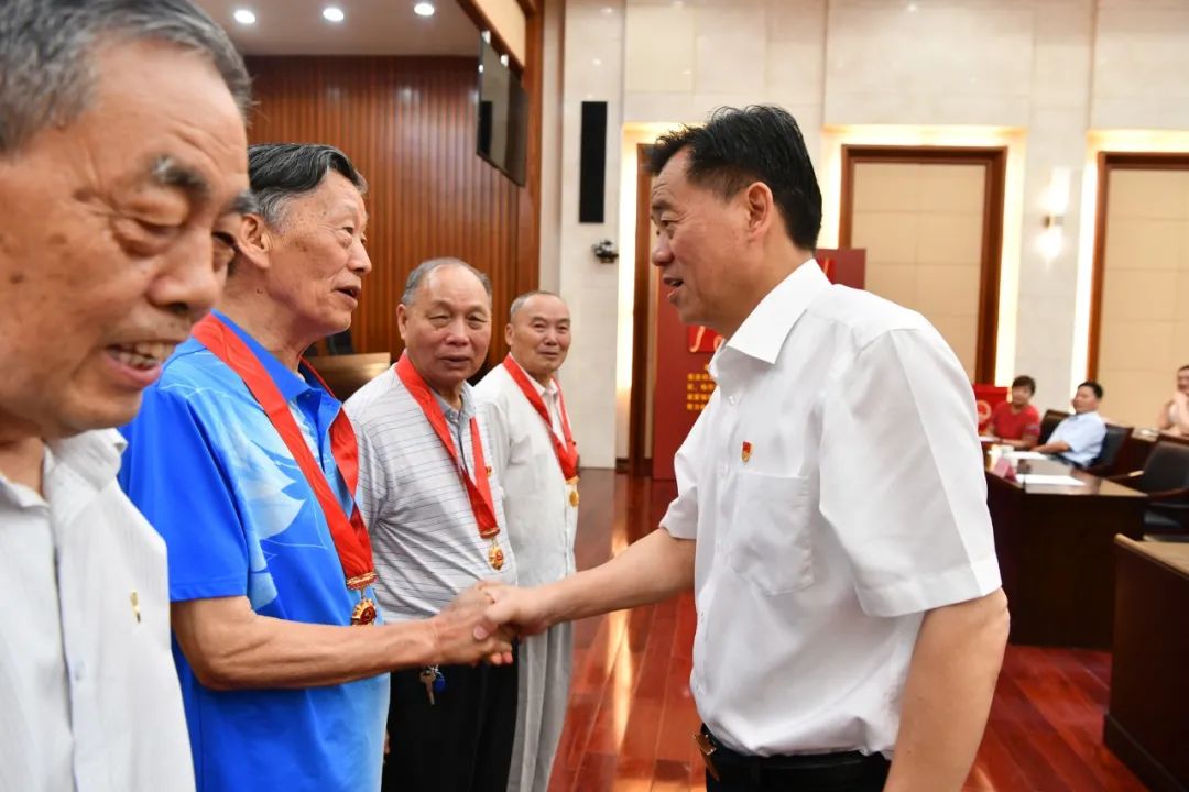 坚定信念讲党性 忠于职守敢担当 市人大常委会举行庆祝建党一百周年大会
