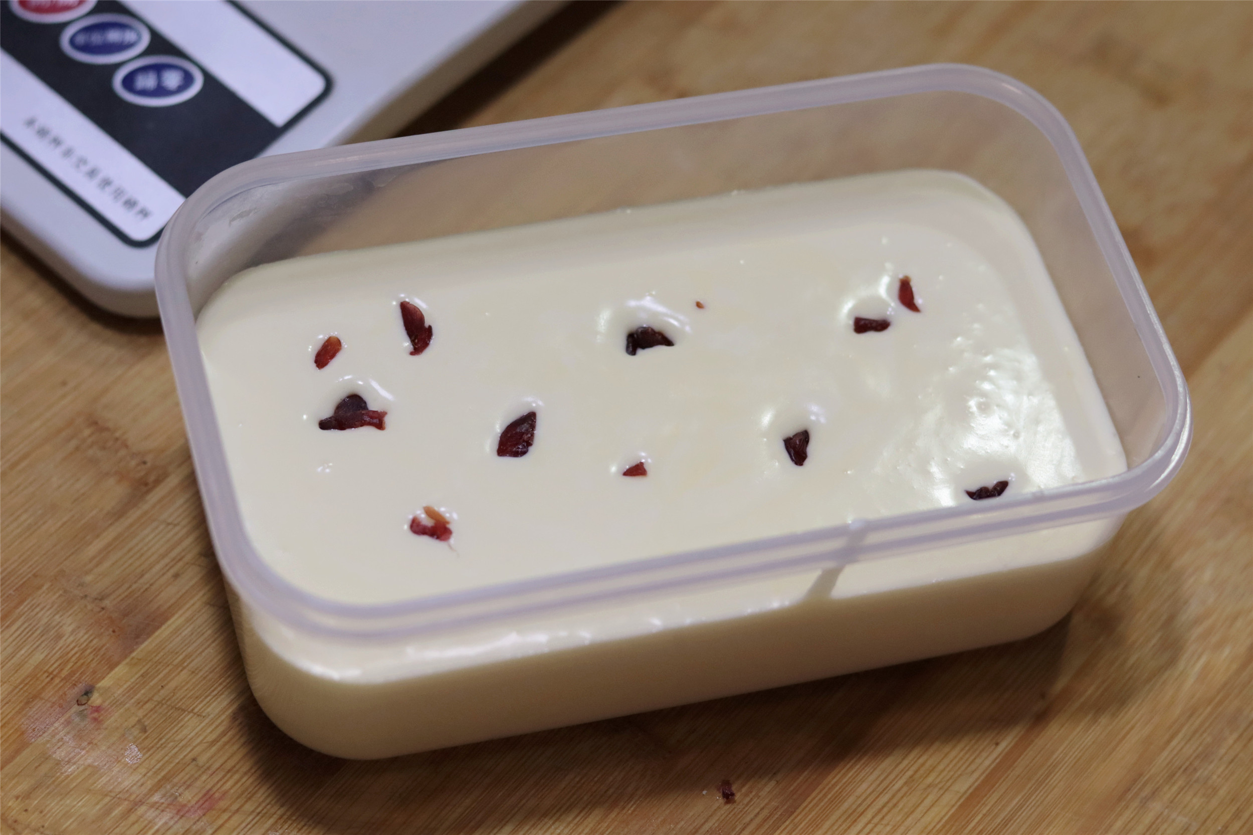 进入三伏天，在家自制冰激凌，10元成本做一盒，拒绝“天价”雪糕