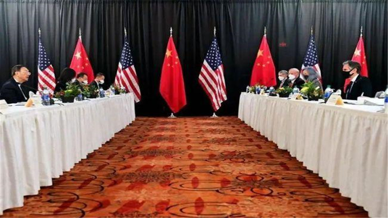 “中国人不吃这一套”！拜登陷入进退两难，背后金主大感不满