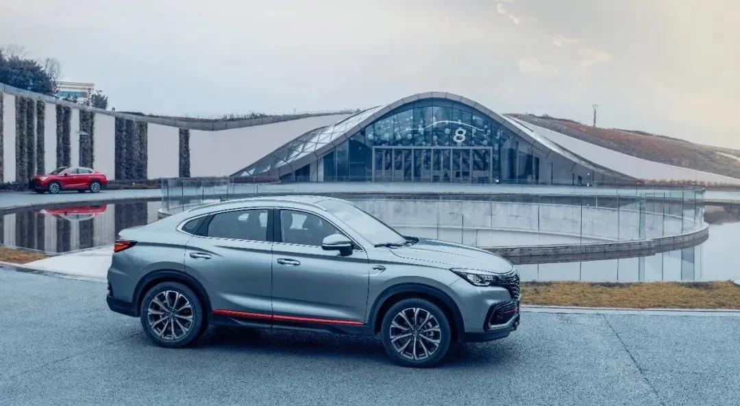 售价下调、配置提升，新款长安CS85 COUPE有何亮点？