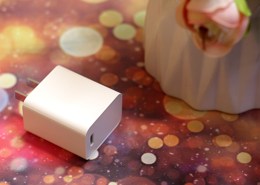 iPhone快充搭档，QCY PD充电器超亲民值得入手