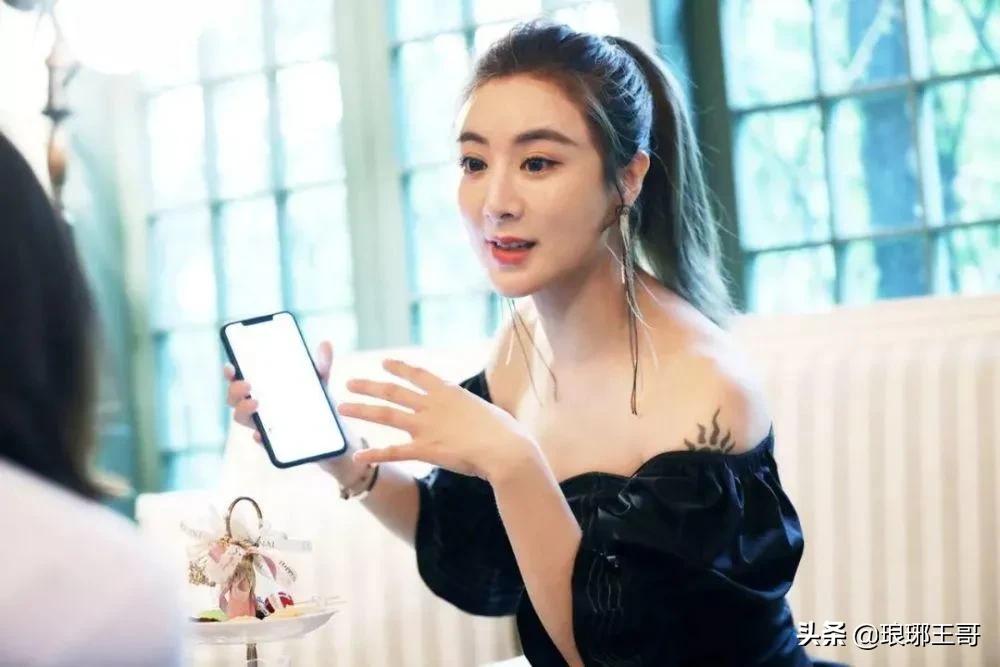 36岁薇娅突然停播，住院手术那些不要命的成年人