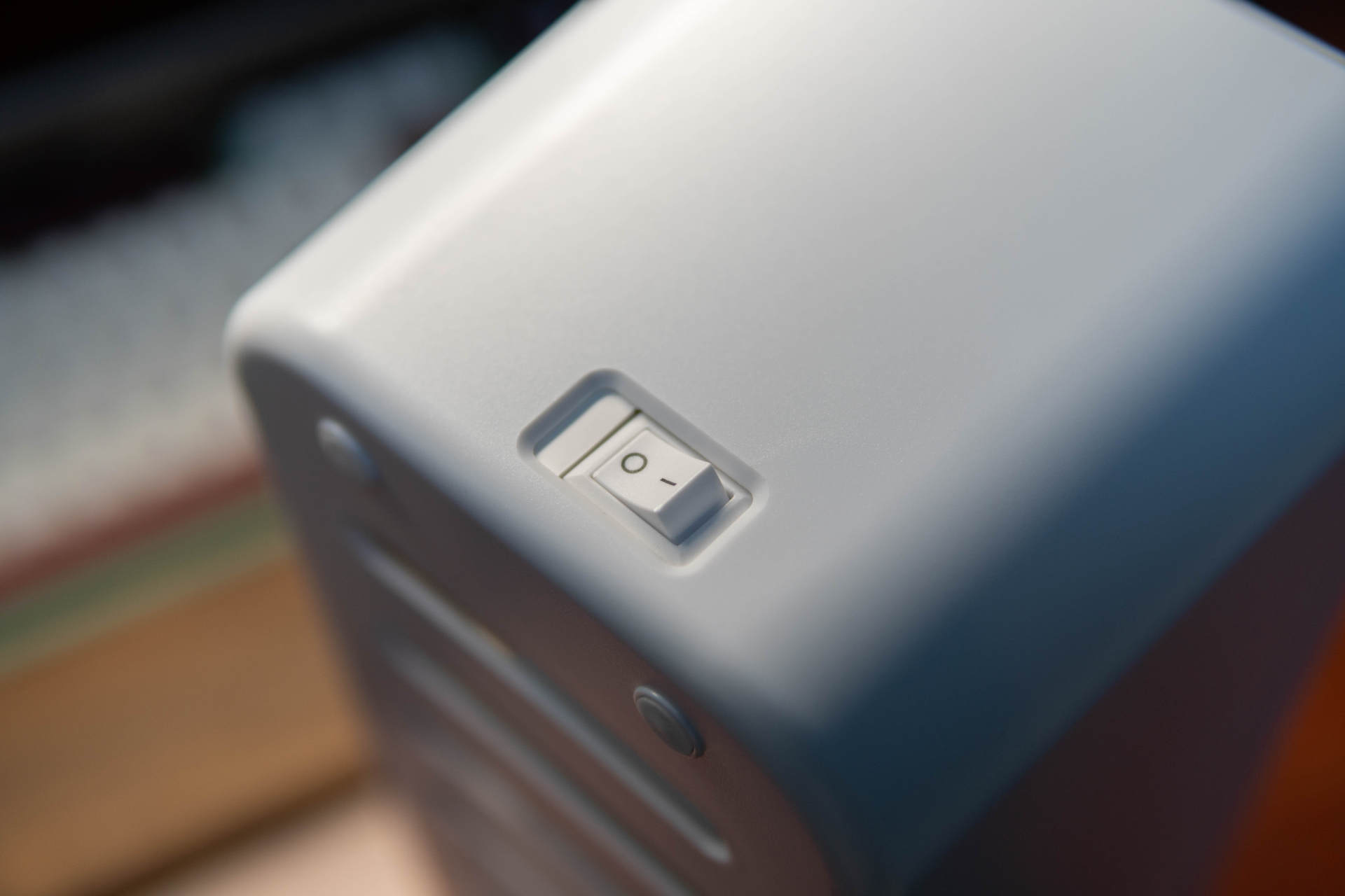 告别杂乱的线材，奥睿科收纳盒插座还你桌面干净整洁