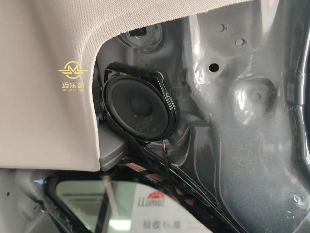 21款奔驰GLE350改装柏林之声音响，原厂13喇叭1功放配件
