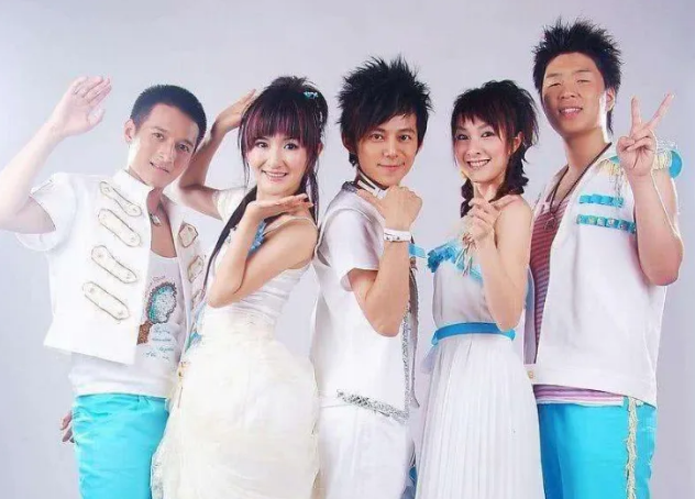 中国最“长寿”的综艺：跑男6年，快本23年，它