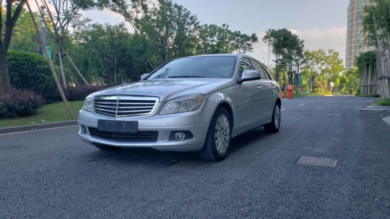 奔驰C200-各年份在售精品二手车市场价位!