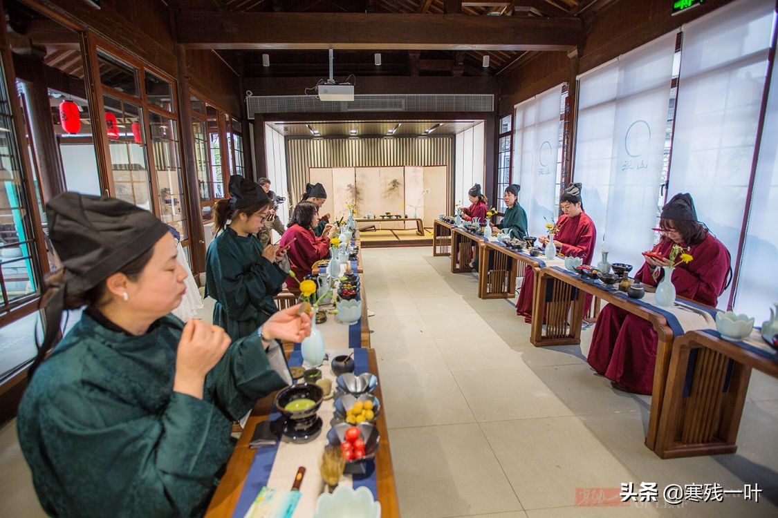 宋朝點茶，中國消失千年的絕美茶味，如今在杭州很流行