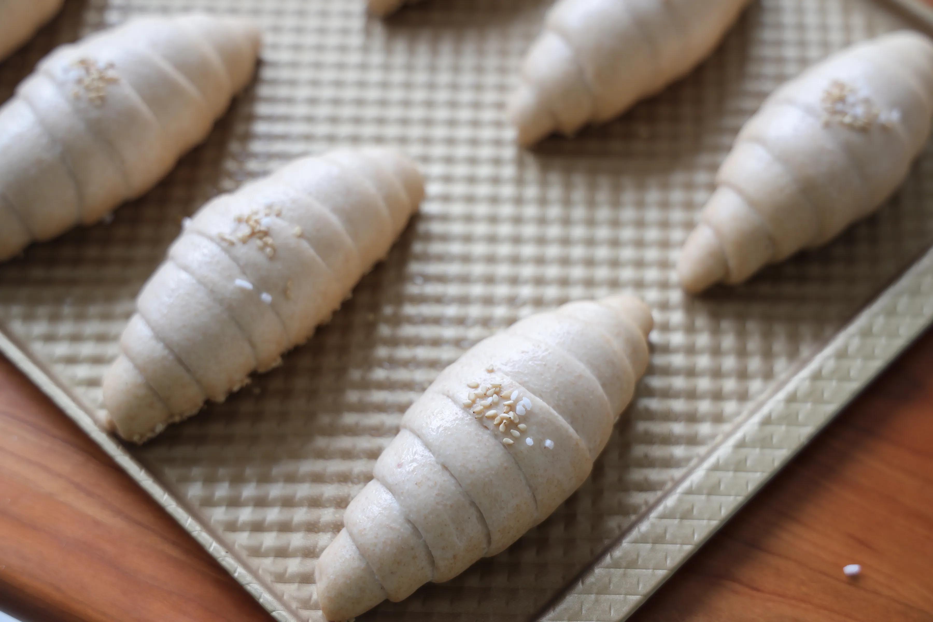 早餐最爱的日式海盐面包，脆脆的表皮，柔软的内心，一吃就上瘾