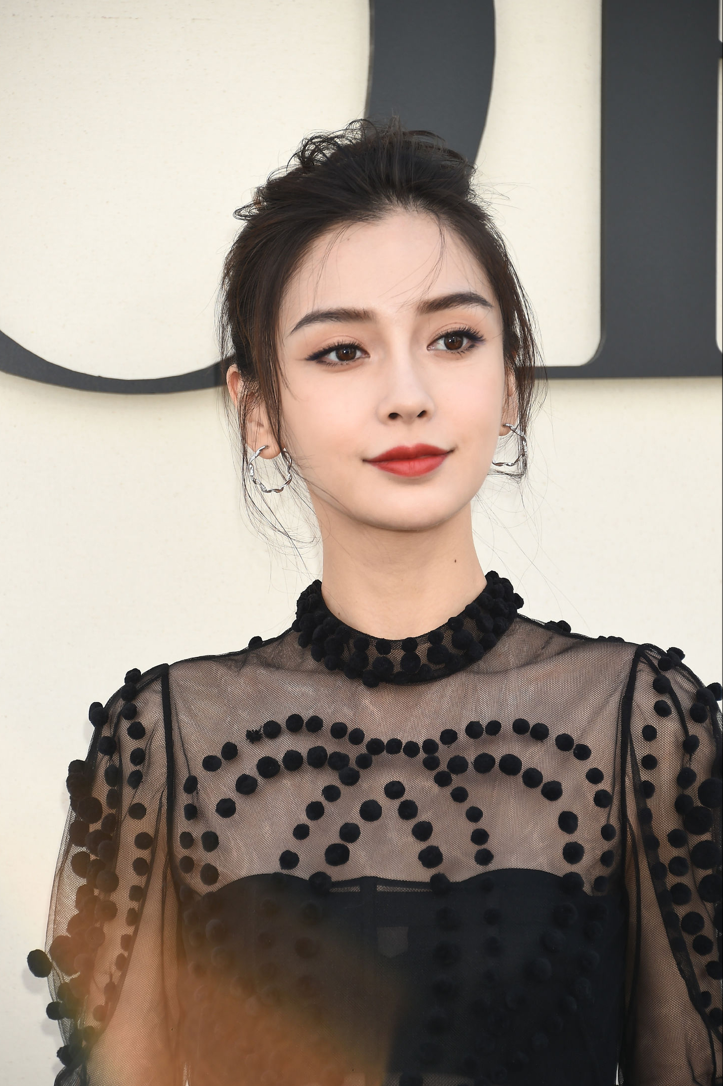 Baby称黄晓明黄先生，李菲儿评论不堪入目，综艺