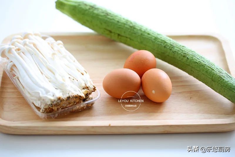 7月多喝这碗汤，鲜美又消暑，每次做都一点不剩