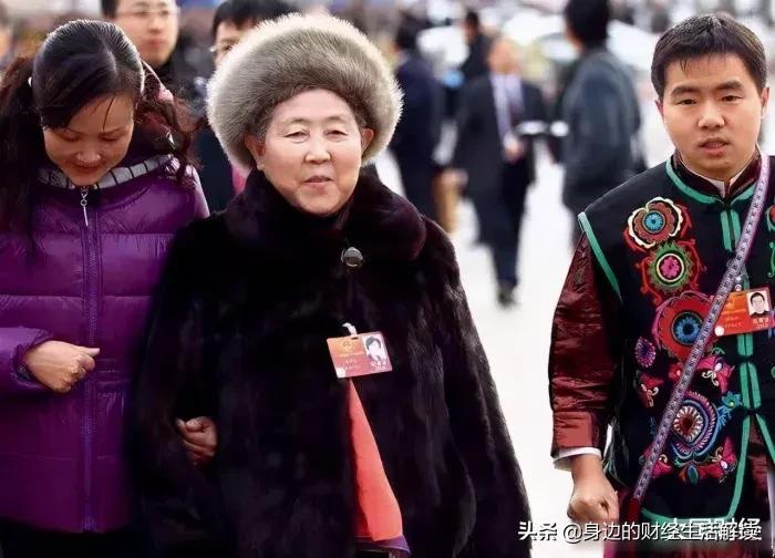 讽刺！“老干妈”辛苦干实业40年，不敌薇娅直播带货2年