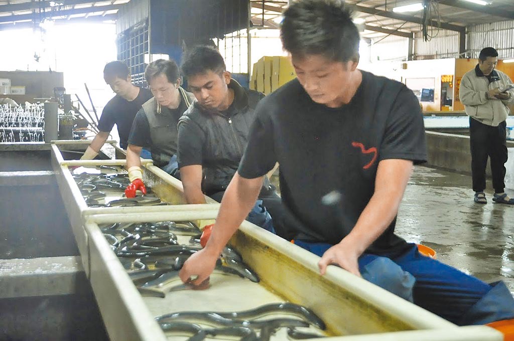 不敵大陸經貿崛起，台灣鰻魚在日本市佔率從55%跌至5%