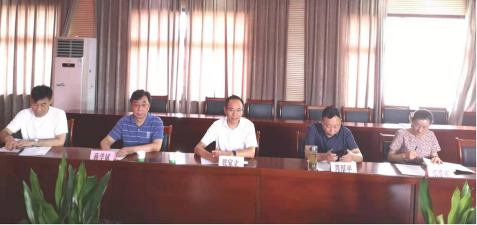 湖北荆州：老龄产业协会会长张丽群一行赴荆州市调研