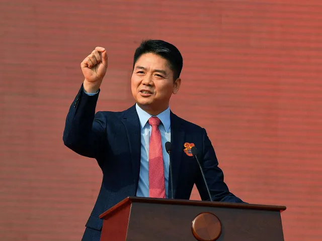 制造业生存条件越来越差,是资本争夺商品和服务销售渠道造成的