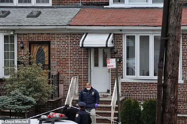 纽约疫情期间，一天5起凶杀案，某青年杀害肢解