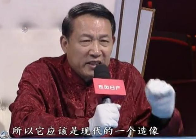 尼姑带佛像去鉴宝，专家说是假的，尼姑：你知道我是谁？