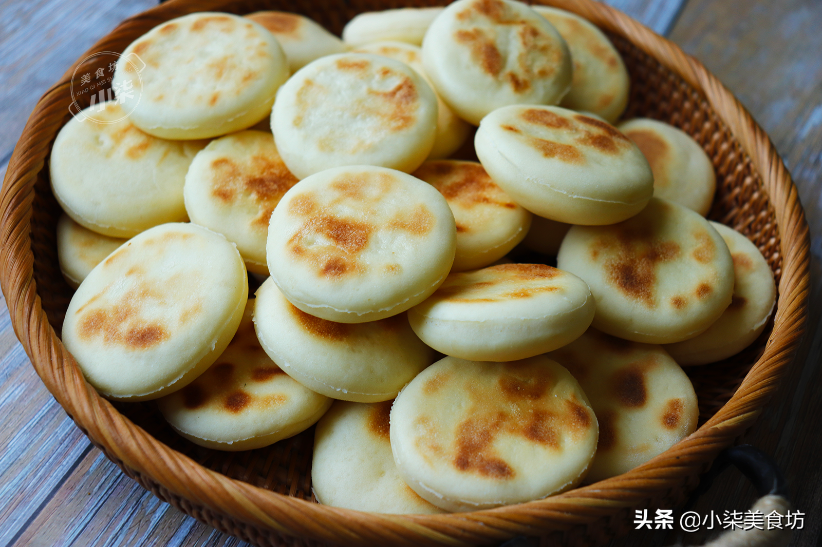 牛奶小餅這種做法火了，不加水不加油，好吃營養易消化，太香了