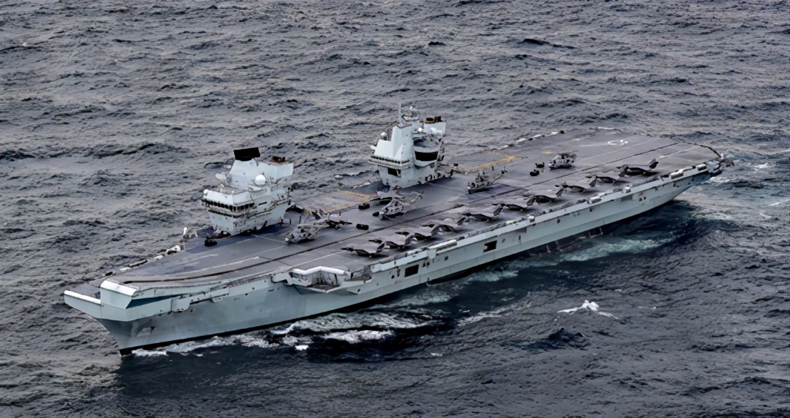 英國海軍的航母編隊要來了，真的厲害？ 網友：也就是嚇唬嚇唬小國