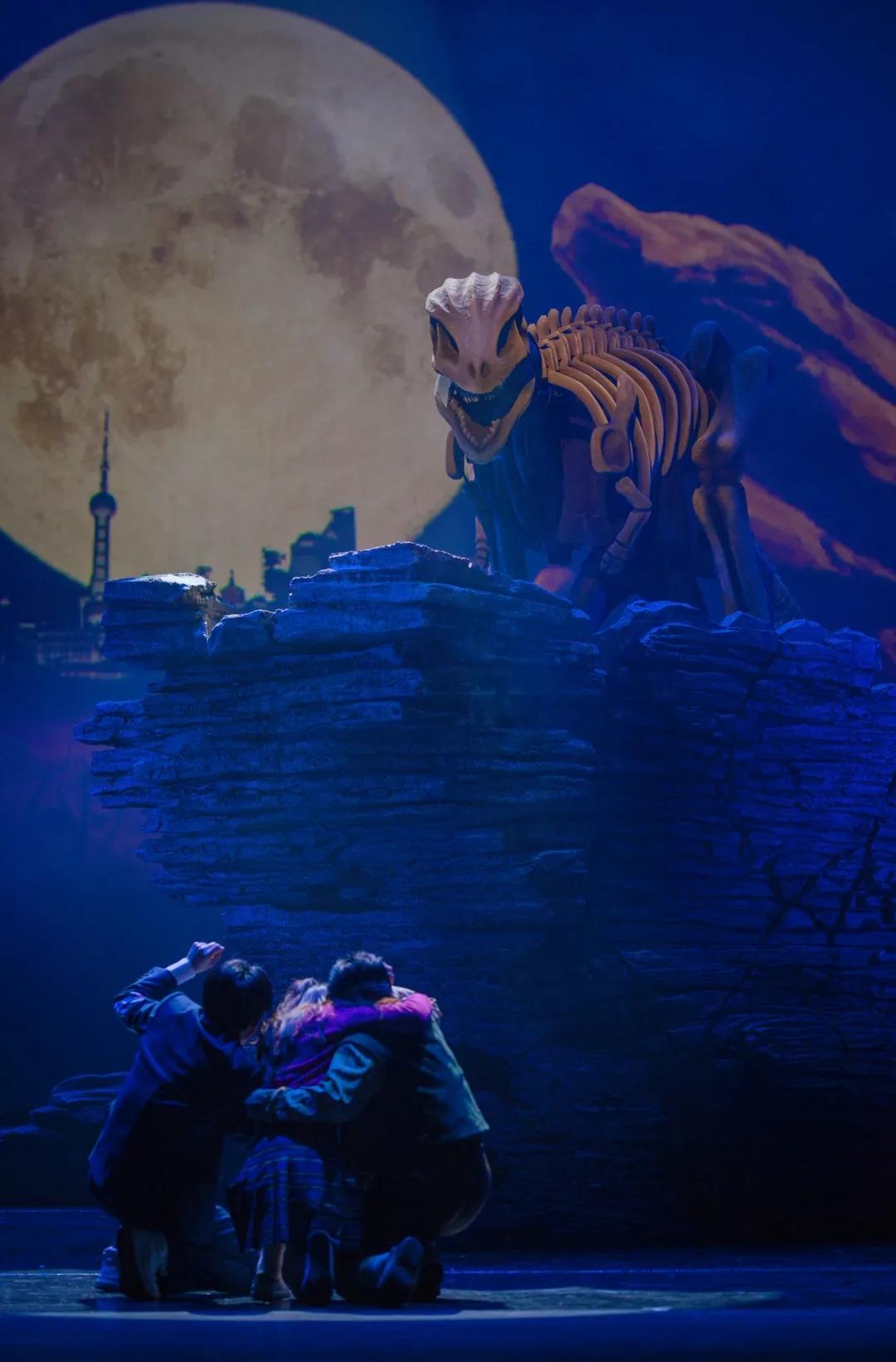 首演音乐剧恐龙复活了中文版开演奇妙博物馆开业