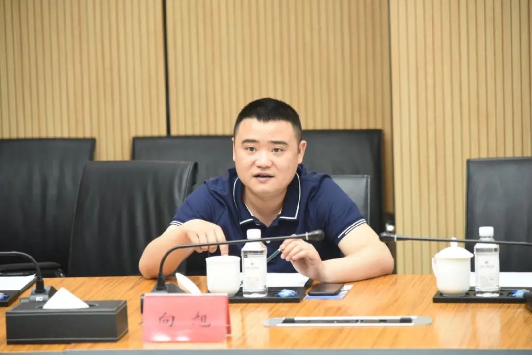 兰州市人社局党组成员、副局长张英莉一行莅临园区参观交流