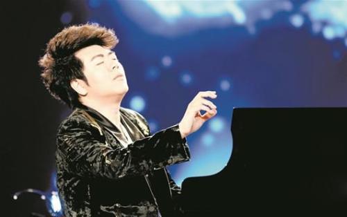 “钢琴王子”频繁参加综艺，疑似捞金，郎朗是真的不务正业了吗？