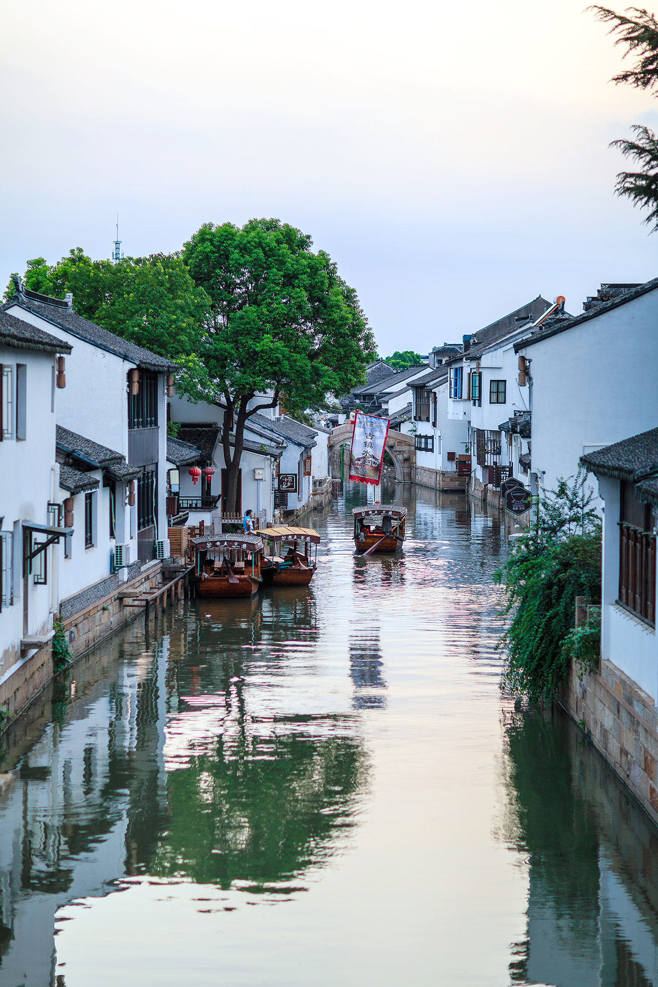 你們說的歲月靜好在哪里？我在甪直古鎮(zhèn)，看夏天的風(fēng)吹過