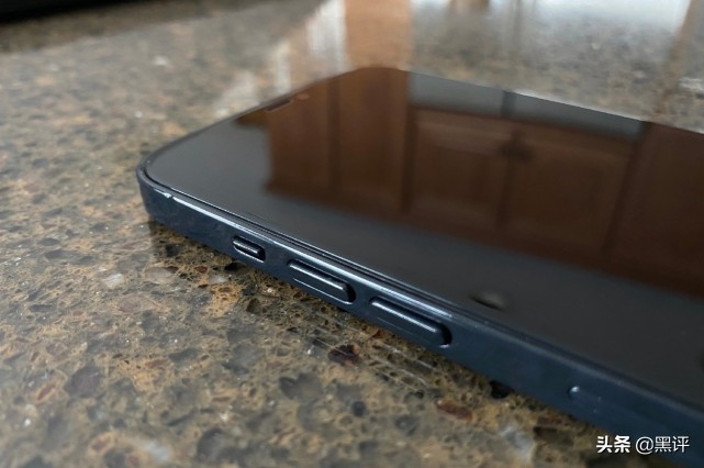 iPhone13价格被曝，5688元起步有戏，续航恐成最大