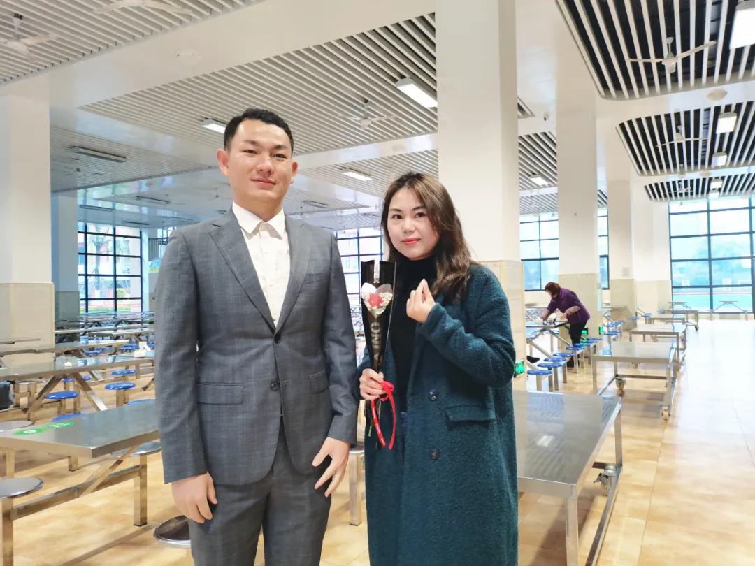 把春天送给你丨记双流区实小外国语学校三·八国际妇女节特别活动