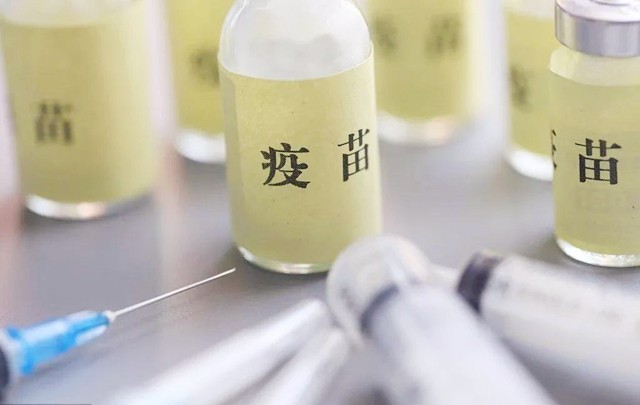 南海方向传出好消息！王毅释放重大信号，中国这一步走得稳稳当当