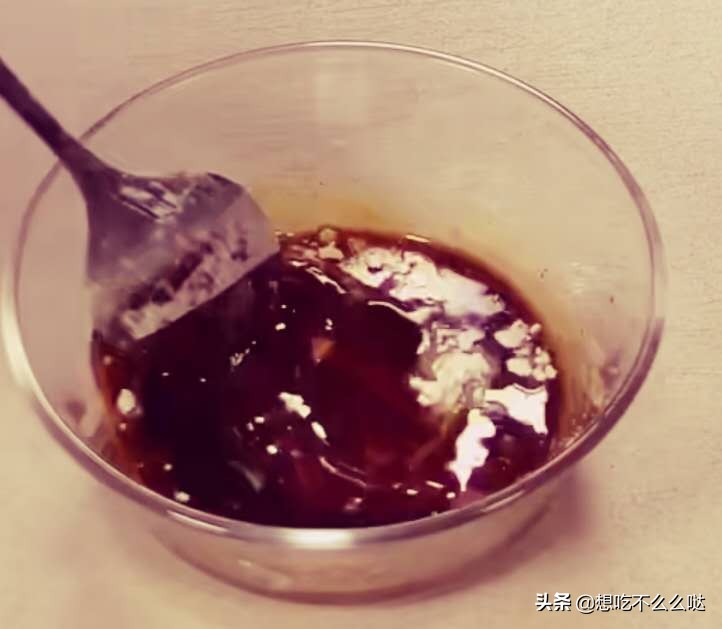 宫保鸡丁这么做，看着就有食欲，做法简单，又香又下饭，好好吃哦